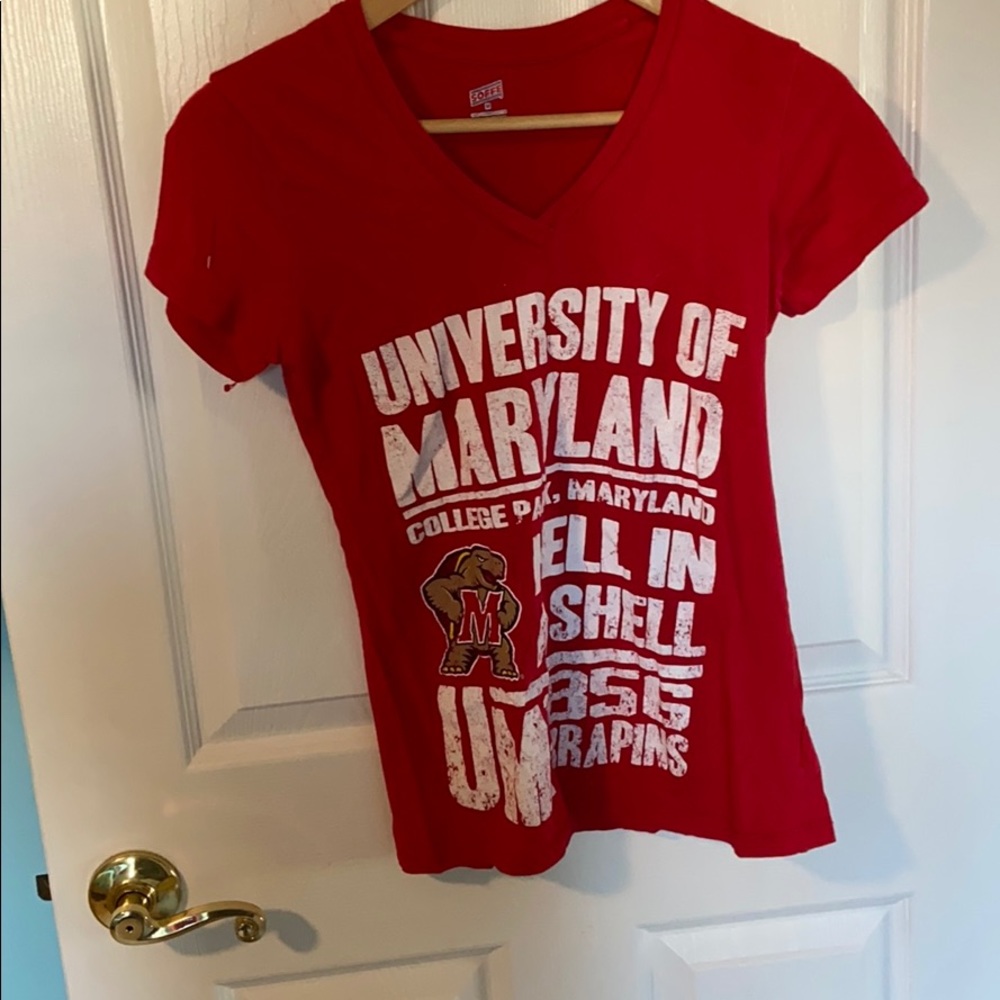 Md shirt v neck